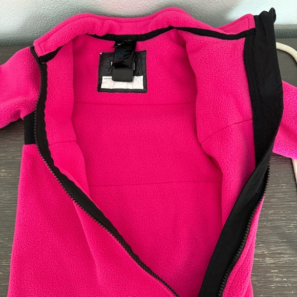The North Face Pink and Black Baby Girl One Piece Fleece Snow Suit 3-6 Months - Picture 7 of 7